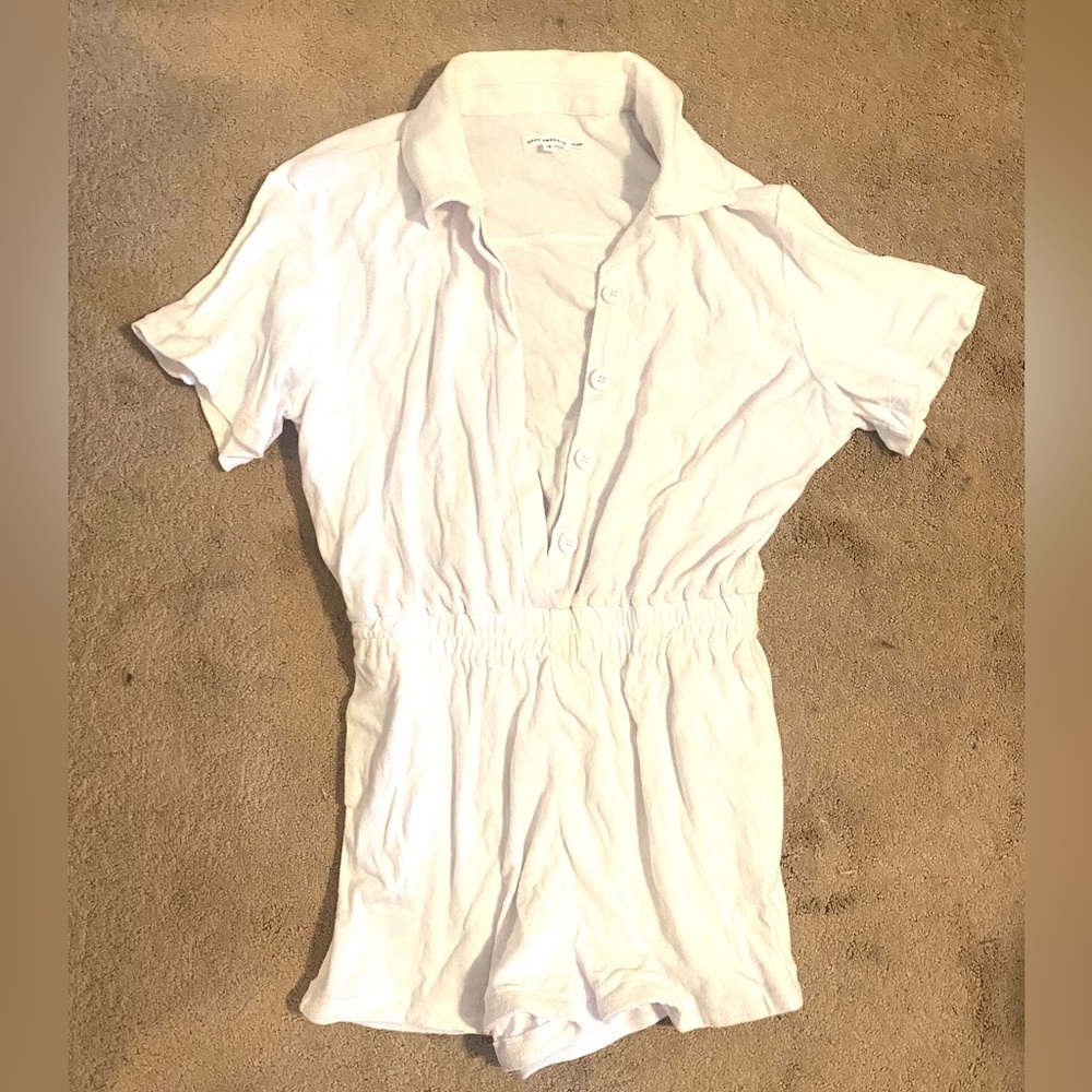 Good American. Terry beach cover. White. Size 3 (L). Never worn